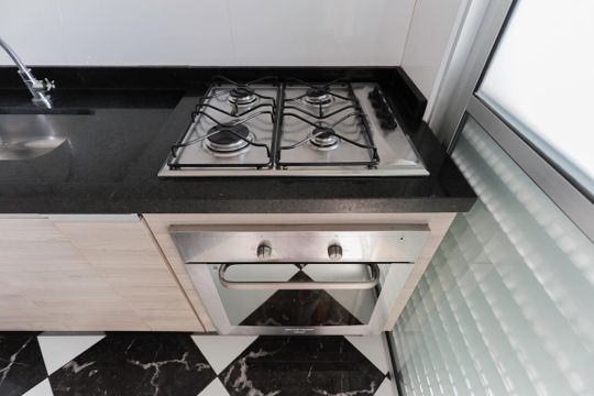 Cozinha de apartamento à venda com 2 quartos, 55m² em Vila Roque, São Paulo