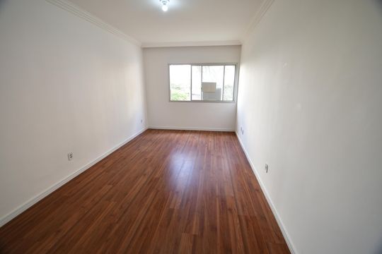 Sala de apartamento à venda com 2 quartos, 115m² em Centro, Campinas