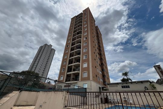 Fachada do bloco de apartamento para alugar com 2 quartos, 56m² em Vila Pirituba, São Paulo