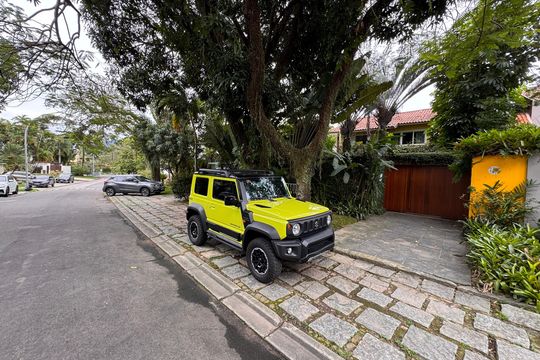 Fachada de casa de condomínio à venda com 3 quartos, 250m² em Barra da Tijuca, Rio de Janeiro