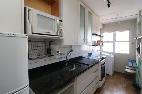 Cozinha de apartamento para alugar com 1 quarto, 48m² em Vila Prudente, São Paulo