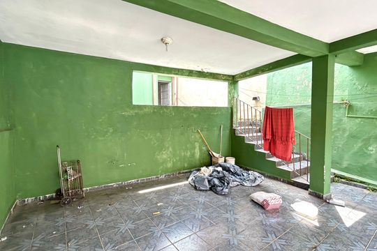 Garagem de casa para alugar com 2 quartos, 125m² em Parque Santo Antonio, Guarulhos