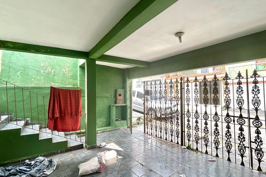 Garagem de casa para alugar com 2 quartos, 125m² em Parque Santo Antonio, Guarulhos