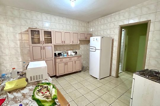 Cozinha de casa para alugar com 2 quartos, 125m² em Parque Santo Antonio, Guarulhos