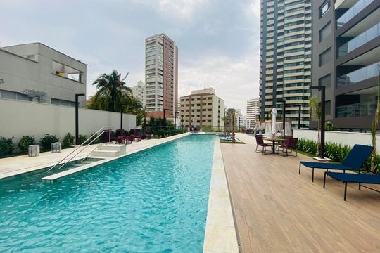 Apartamento à venda com 3 quartos, 158m² em Aclimação, São Paulo
