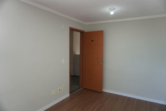 Sala de apartamento à venda com 2 quartos, 42m² em Jardim Bertoni, Americana