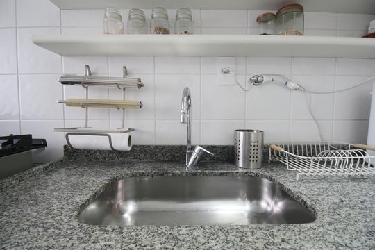 Cozinha de apartamento à venda com 2 quartos, 58m² em Santo Amaro, São Paulo