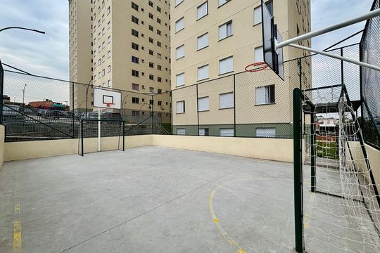 Quadra de apartamento para alugar com 2 quartos, 54m² em Jardim Lourdes, Ferraz de Vasconcelos