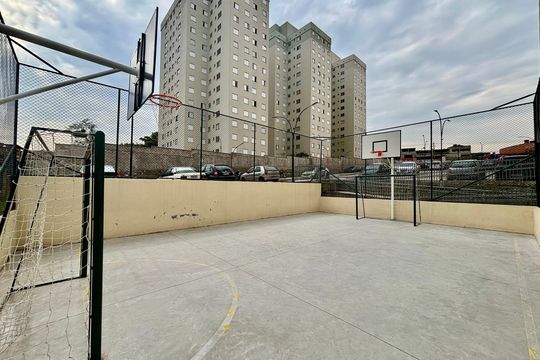 Quadra de apartamento para alugar com 2 quartos, 54m² em Jardim Lourdes, Ferraz de Vasconcelos