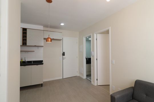 Sala de apartamento para alugar com 2 quartos, 34m² em Jardim Marajoara, São Paulo