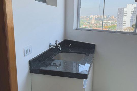 Área de Serviço de apartamento para alugar com 2 quartos, 30m² em Campininha, São Paulo