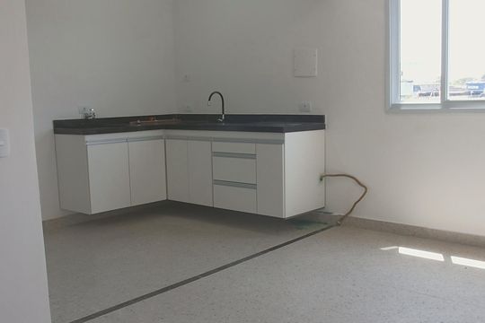 Apartamento para alugar com 1 quarto, 32m² em Campininha, São Paulo