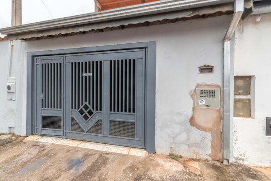 Fachada  de casa para alugar com 1 quarto, 86m² em Residencial Parque Pavan, Sumaré