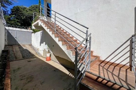 Área externa de casa para alugar com 2 quartos, 120m² em Recanto da Lagoa, Lagoa Santa