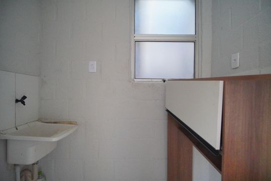 Sala/Cozinha de apartamento à venda com 2 quartos, 38m² em São João Batista, São Leopoldo
