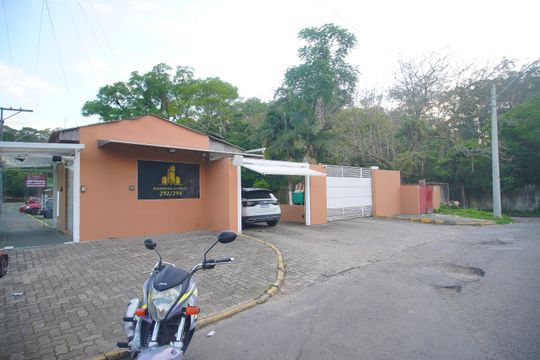 Fachada de apartamento à venda com 2 quartos, 38m² em São João Batista, São Leopoldo