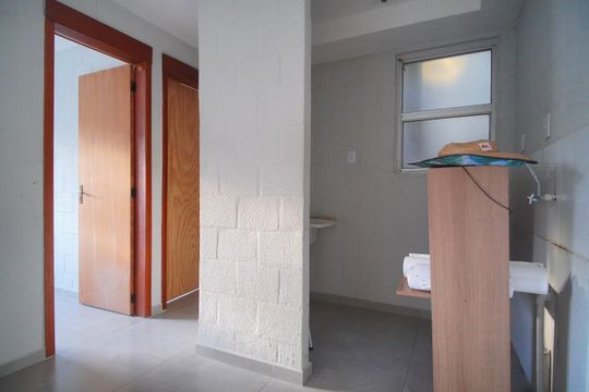 Sala/Cozinha de apartamento à venda com 2 quartos, 38m² em São João Batista, São Leopoldo
