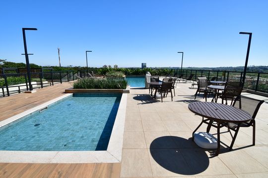 Área comum - Piscina de apartamento para alugar com 2 quartos, 74m² em Vila 31 de Março, Campinas