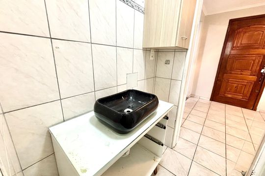 Banheiro de apartamento para alugar com 3 quartos, 60m² em Itaim Paulista, São Paulo