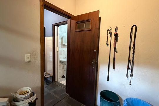 Casa de Condomínio para alugar com 3 quartos, 600m² em Jardim Ana Estela, Carapicuíba