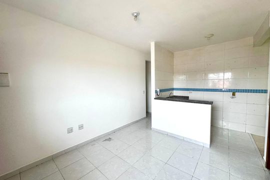 Sala de apartamento para alugar com 2 quartos, 47m² em Jardim Rosana, Guarulhos