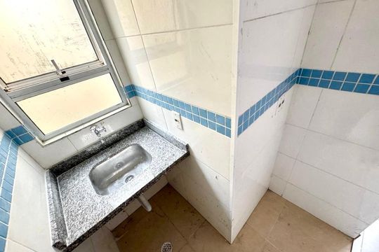 Área de Serviço de apartamento para alugar com 2 quartos, 47m² em Jardim Rosana, Guarulhos