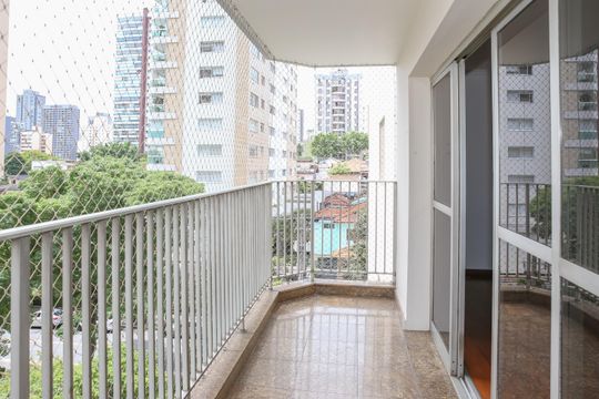 Sacada de apartamento à venda com 3 quartos, 155m² em Pompeia, São Paulo