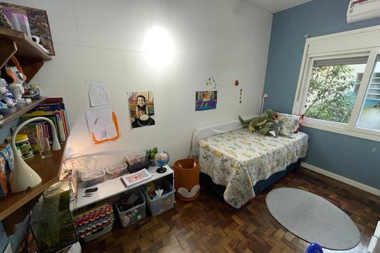 Quarto de apartamento à venda com 2 quartos, 73m² em Floresta, Porto Alegre