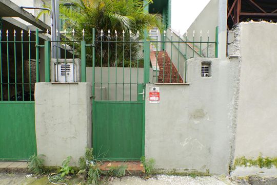 Fachada de casa para alugar com 2 quartos, 87m² em Cambuci, São Paulo