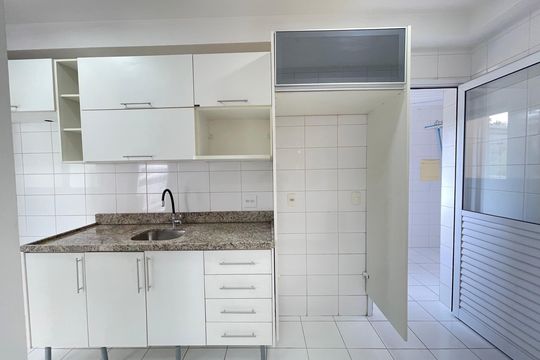 Cozinha de apartamento à venda com 3 quartos, 110m² em Jardim Arpoador, São Paulo