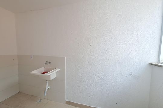 Área de Serviço de casa para alugar com 2 quartos, 50m² em Figueira, Duque de Caxias