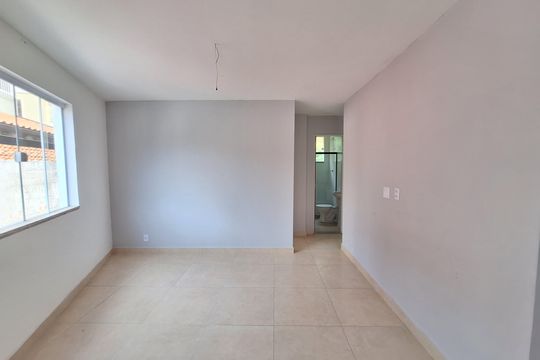 Casa para alugar com 2 quartos, 50m² em Figueira, Duque de Caxias