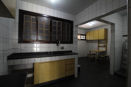Cozinha de casa de condomínio para alugar com 4 quartos, 265m² em Taquara, Rio de Janeiro