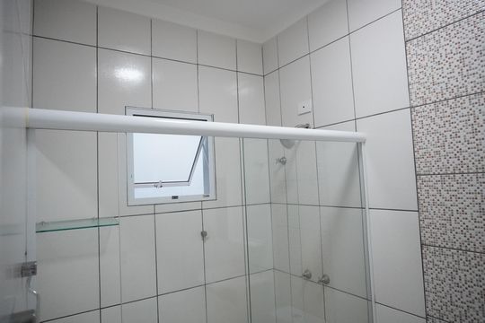 Banheiro de casa à venda com 2 quartos, 151m² em Vila Jones, Americana