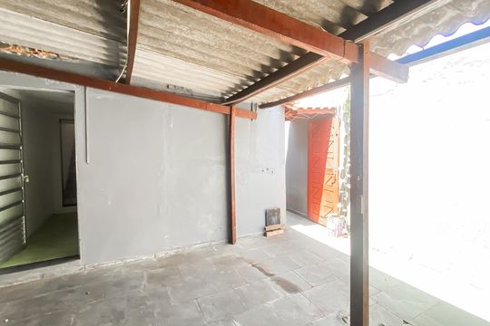 Casa para alugar com 3 quartos, 90m² em Vila Ré, São Paulo