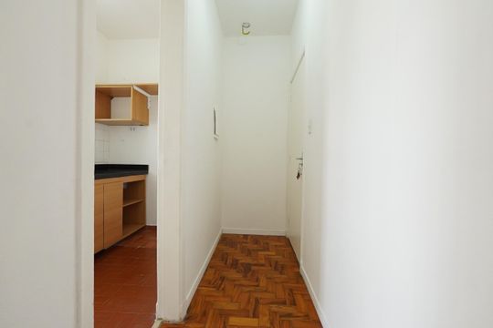 Entrada de apartamento para alugar com 1 quarto, 44m² em Liberdade, São Paulo