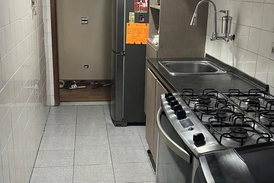 Cozinha de apartamento para alugar com 1 quarto, 47m² em Madureira, Rio de Janeiro