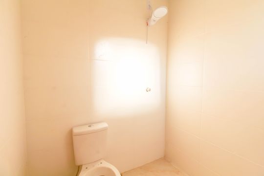 Banheiro de casa para alugar com 1 quarto, 40m² em Jardim Betânia, Cachoeirinha