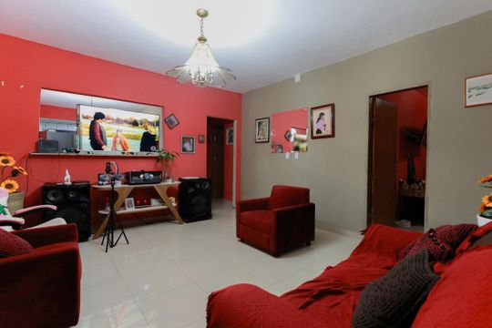 Casa à venda com 3 quartos, 120m² em Vila Espanhola, São Paulo