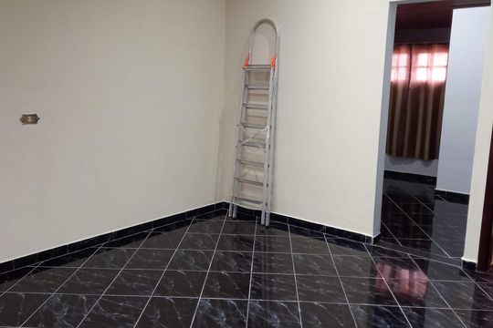 Sala de casa à venda com 2 quartos, 125m² em Parque Sao Rafael, São Paulo