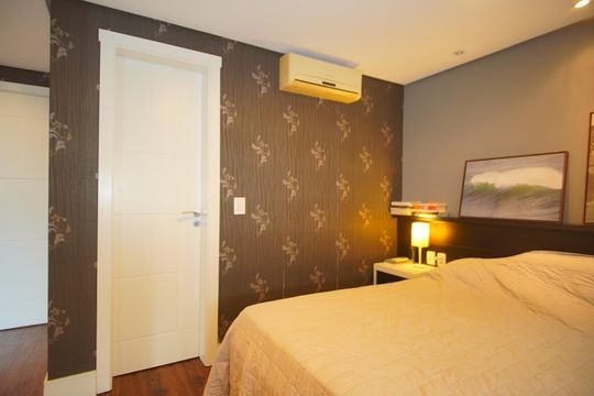 Quarto de kitnet/studio à venda com 1 quarto, 39m² em Independência, Porto Alegre