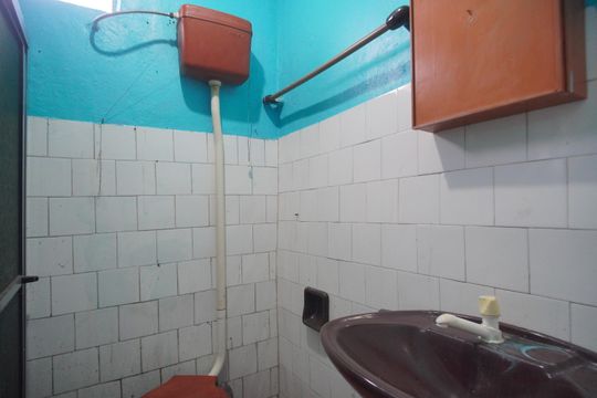Banheiro de casa para alugar com 1 quarto, 45m² em Arroio da Manteiga, São Leopoldo