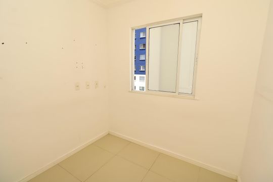 Apartamento para alugar com 3 quartos, 72m² em Piatã, Salvador