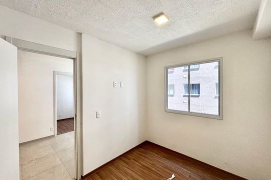 Quarto 2 de apartamento à venda com 2 quartos, 34m² em Guaianases, São Paulo