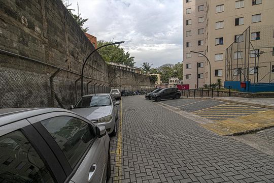 garagem_2 de apartamento para alugar com 2 quartos, 49m² em Parque Fongaro, São Paulo