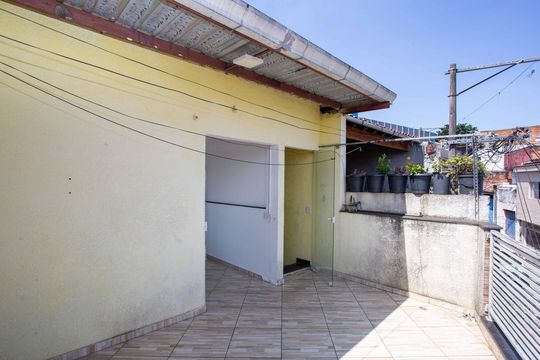 Varanda de casa para alugar com 2 quartos, 80m² em Jardim Canhema, Diadema