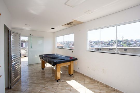 Casa para alugar com 2 quartos, 80m² em Jardim Canhema, Diadema