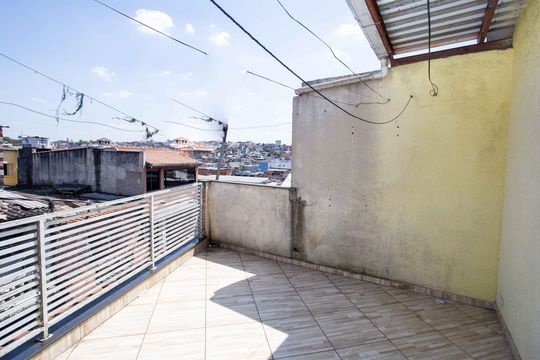 Varanda de casa para alugar com 2 quartos, 80m² em Jardim Canhema, Diadema