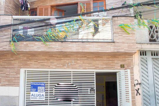 Fachada de casa para alugar com 2 quartos, 80m² em Jardim Canhema, Diadema