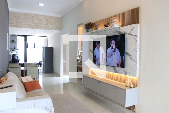 Casa para alugar com 2 quartos, 192m² em Jardim Novo Mundo, Goiânia